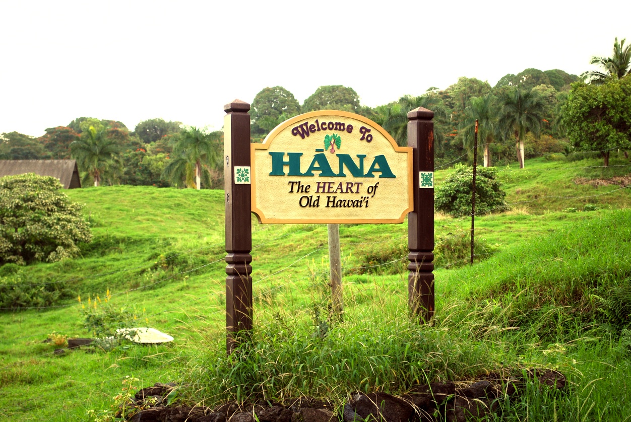 The Meaning Of Hana True To Its Name In Any Language Hawaii Real Estate Market Trends Hawaii Life