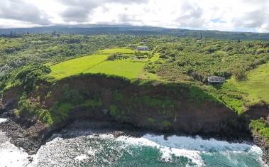 Haiku Maui north shore cliffs