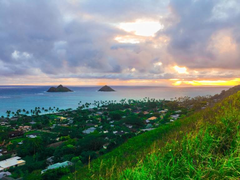 8 Essentials of Moving to Hawaii