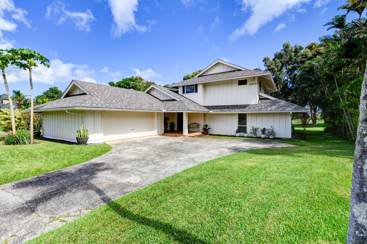 Renovated, Contemporary Princeville Home Overlooking Golf Course