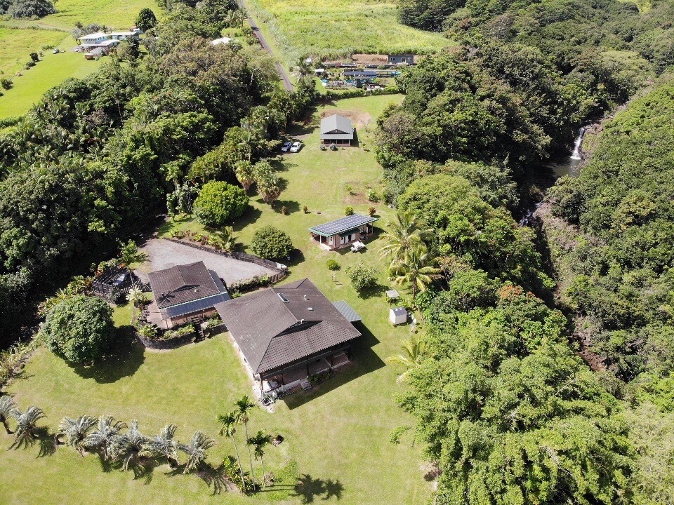 MultiUnit Hamakua Coast Estate with Views & Waterfalls Hawaii Real