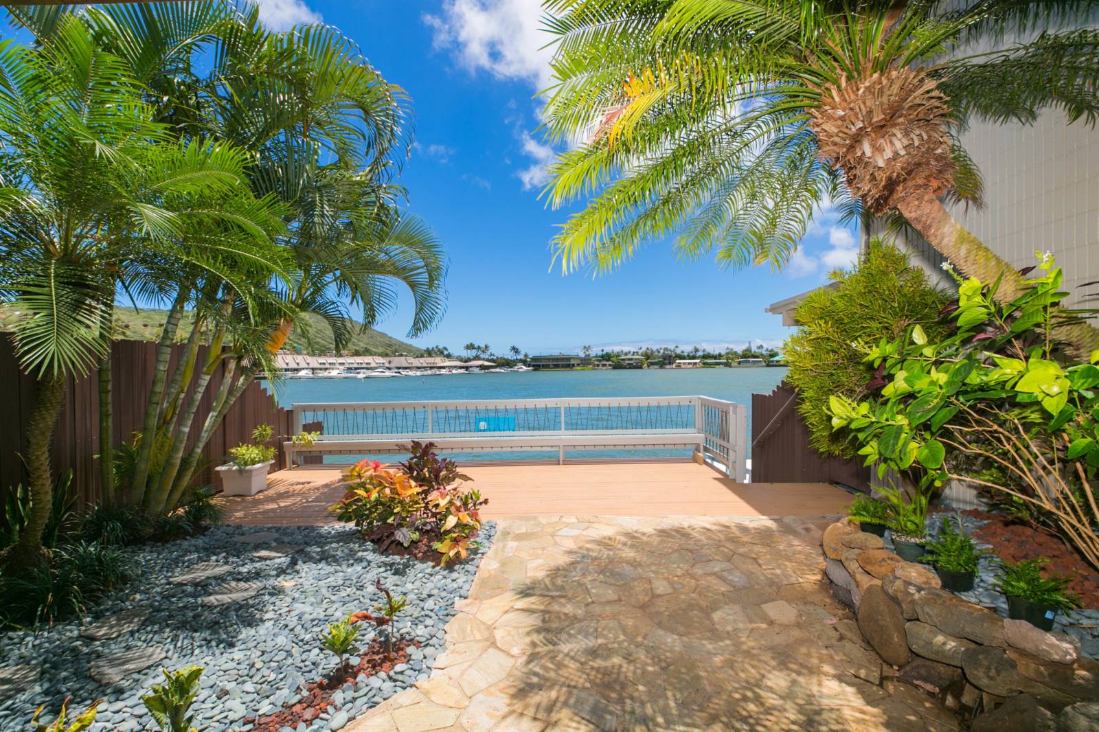 Private Marina Front Koko Isle Townhomes Hawaii Real Estate Market