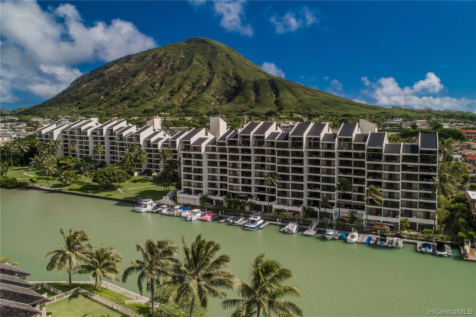 The Esplanade One Of Hawaii Kai's Premier Residences! Hawaii Real