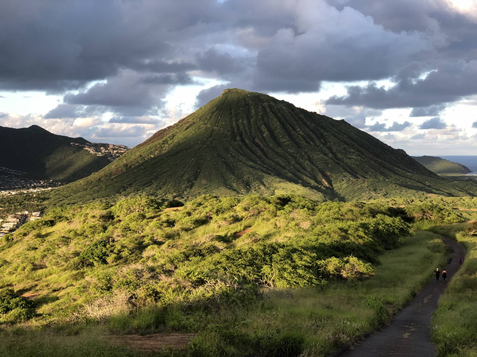 Volcanoes Of East Oʻahu - Hawaii Real Estate Market & Trends | Hawaii Life