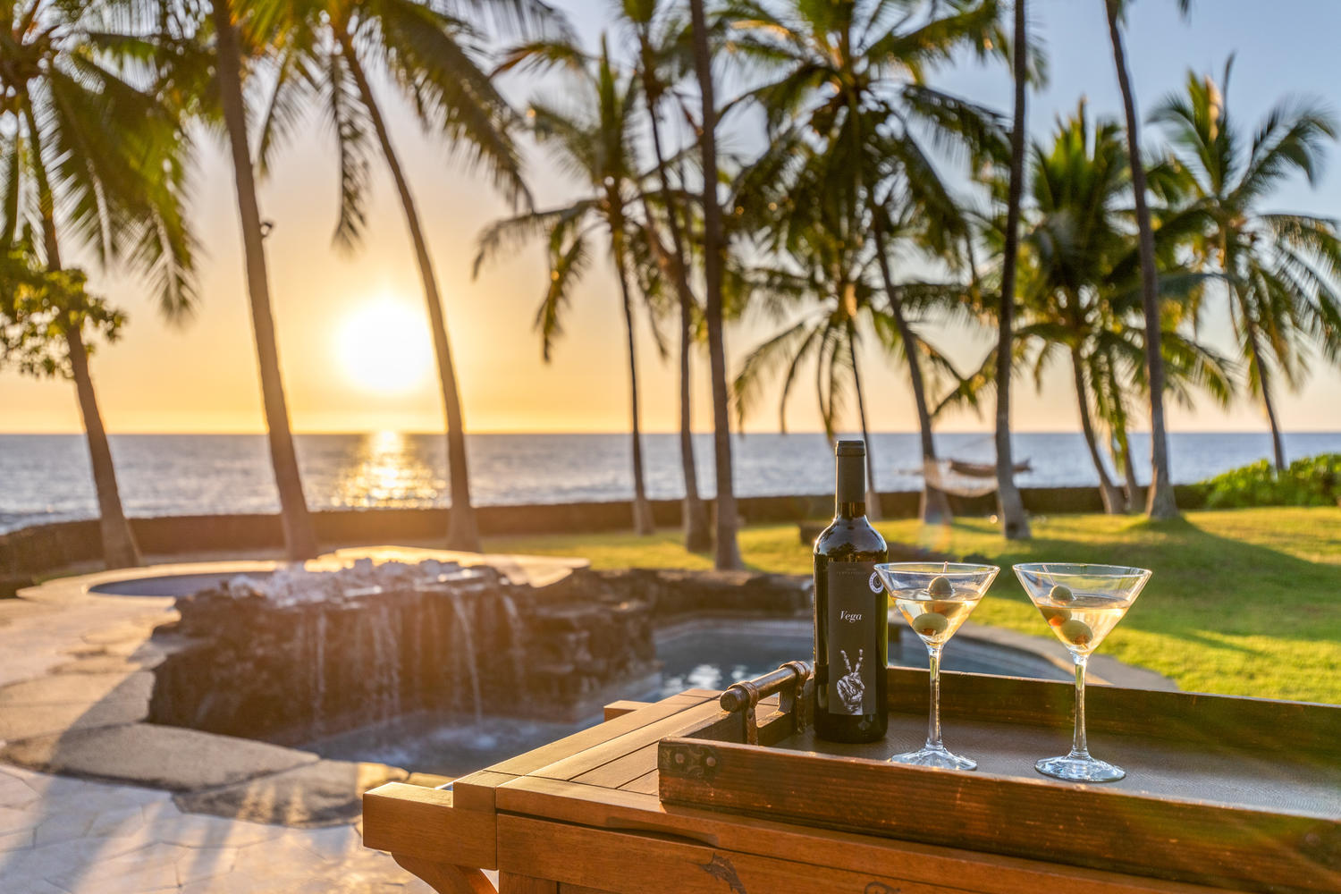 Luxurious Oceanfront Living On The Big Island’s Acclaimed Kona Coast