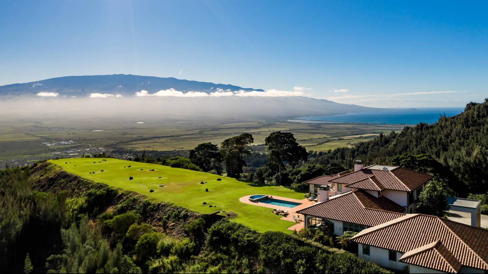 Maui Mountaintop Estate with Privacy, Security, Pristine Views and