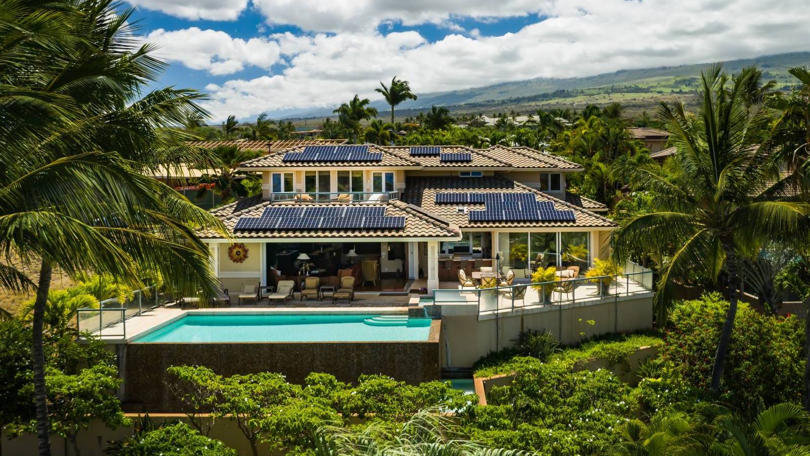 Wailea Golf Vistas Ocean, Mountain, and Neighbor Islands View Home with