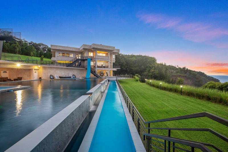 luxury oceanfront pool at waterfalling estate