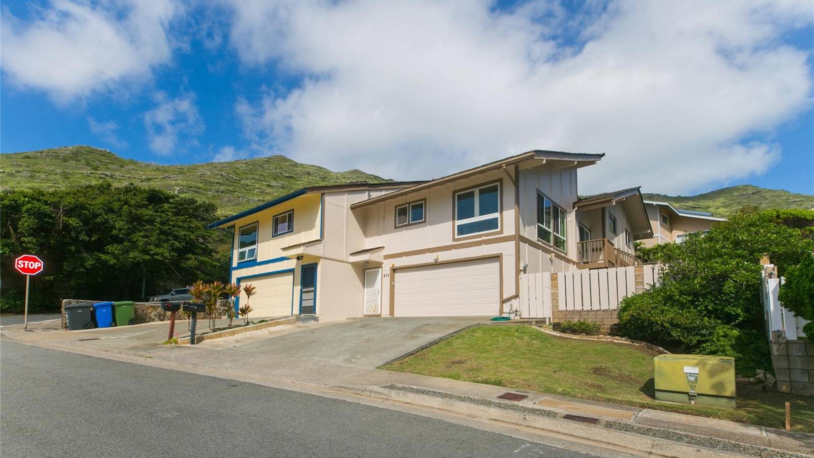 Single Family Home at a Townhome Price in Hawaii Kai Hawaii Real Estate Market & Trends