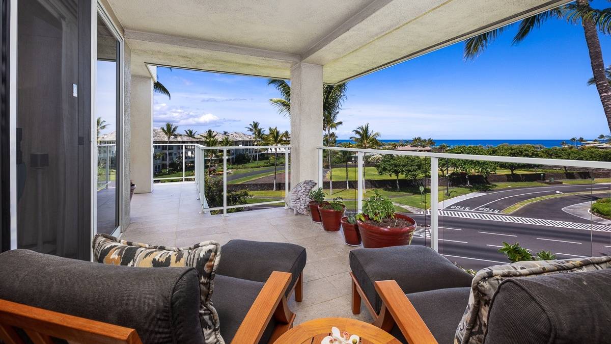Luxury Ocean View Condo on the Big Island Hawaii Real Estate Market