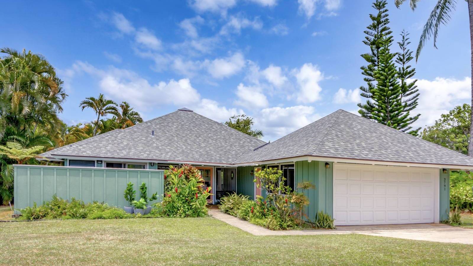 Remodeled CoastalStyle Princeville Home Hawaii Real Estate Market