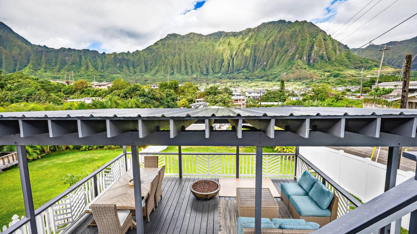 Just Listed! Kane'ohe 3 Bed/2 Bath with Ko'olau Views, Studio, Deck, & Yard Hawaii Real Estate