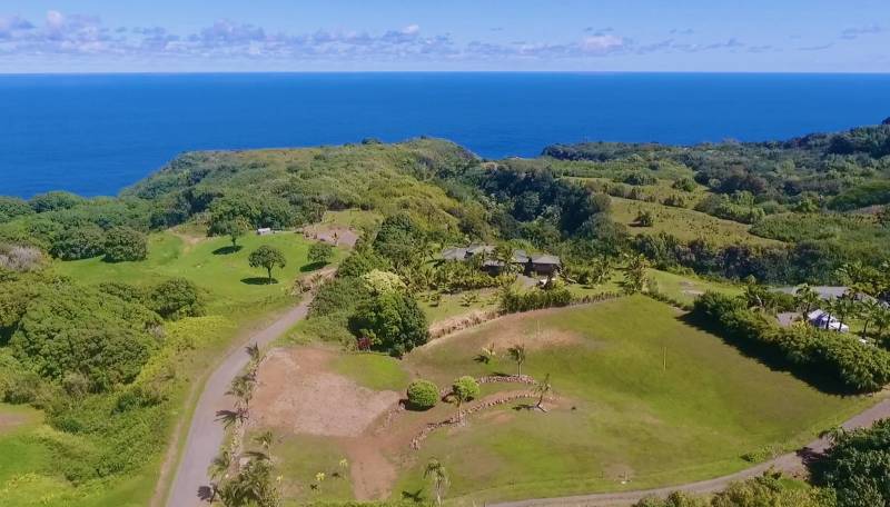 Above 320 Hanauana Rd with ocean view