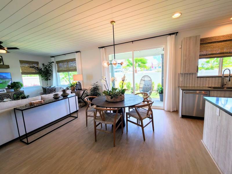 living and dining area in makamae oahu homes