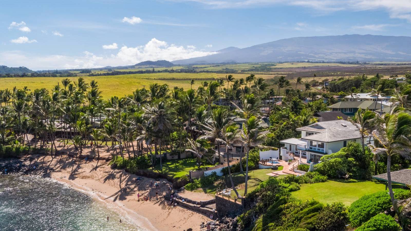 Beachfront Estate on Maui's North Shore - Hawaii Real Estate Market ...