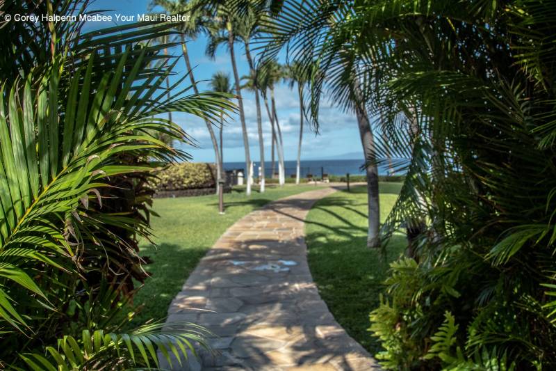 walk to the beach from your maui condo