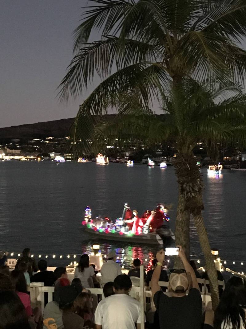 santa on a boat in hawaii
