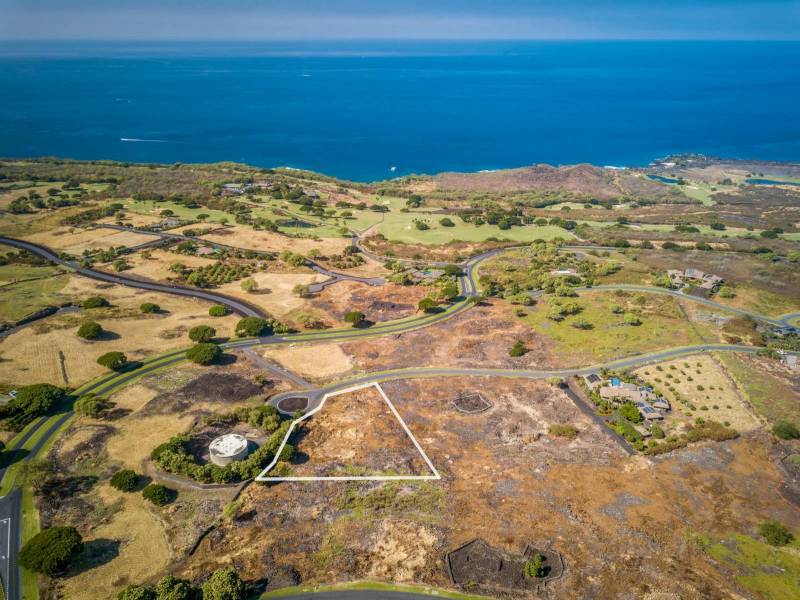 new lot for sale in hokulia
