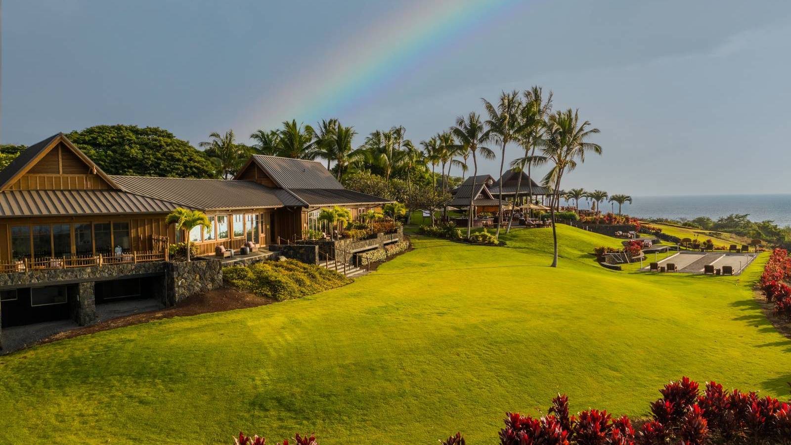 Ocean Home Magazine Features the Private & Spacious Hokulia Club on ...