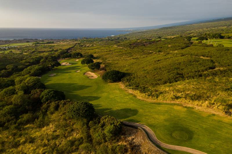 oceanfront hokulia golf course
