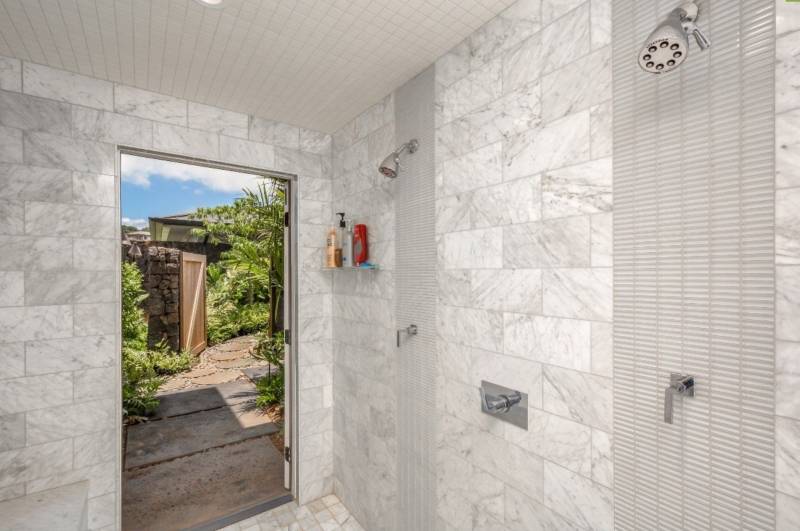 large shower with door to lanai