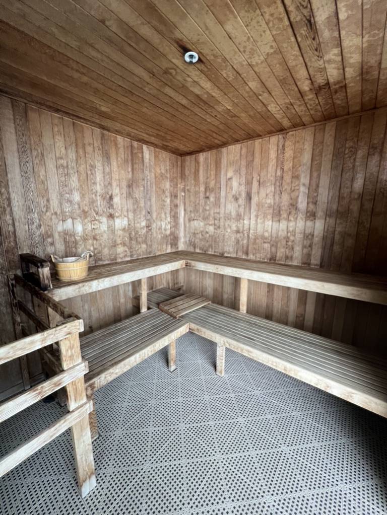 Pet Friendly Hotel on Oahu Kahala Hotel and Resort Hawaii Real