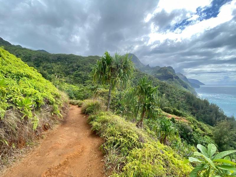 cloudy sky over kauai hiking trail