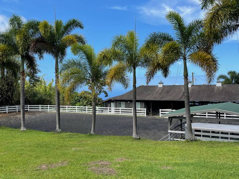 Equestrian Estate in Holualoa for sale