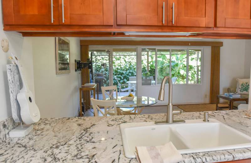 new granite countertops in kitchen
