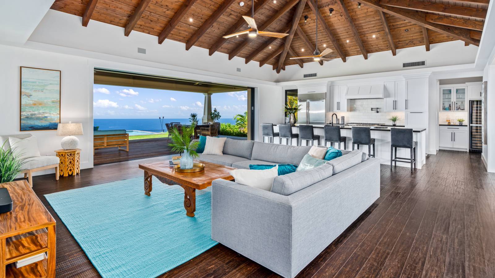Another Stunning Residence Sells at Hokulia! Hawaii Real Estate