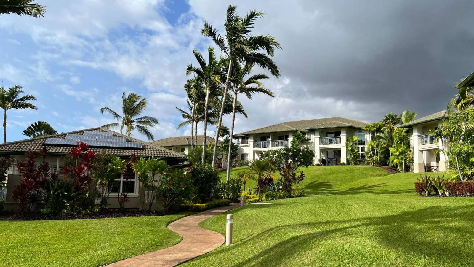 Your Own Private Oasis at Wailea Fairway Villas - Hawaii Real Estate ...