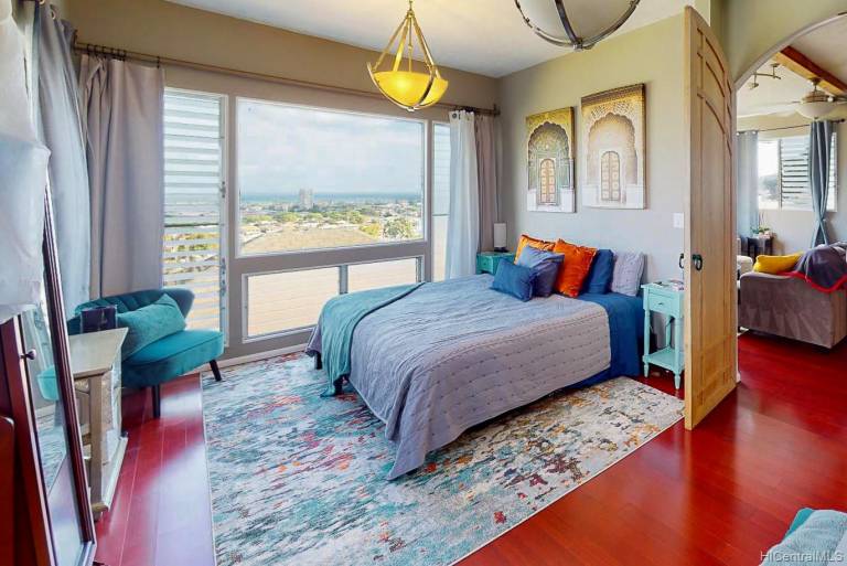 Remodeled Gem on Wilhelmina Rise 1261 Center Street B Hawaii Real