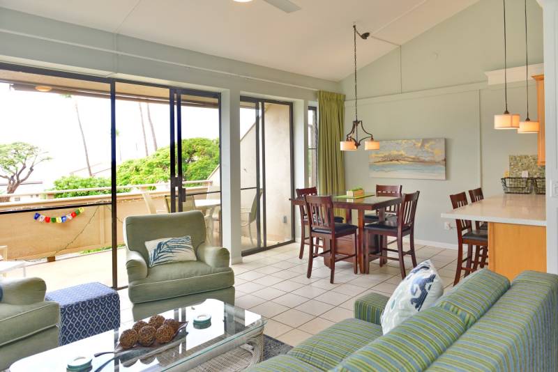 living dining and kitchen are with glass doors to lanai