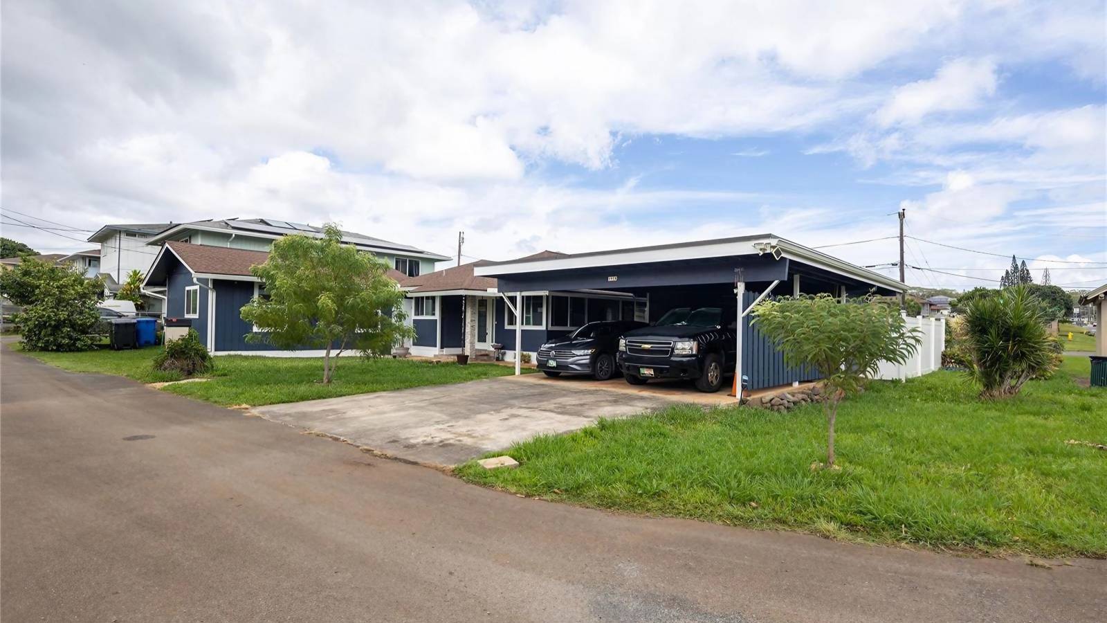 SingleLevel Home in the Desirable Wahiawa Heights Neighborhood Hawaii Real Estate Market