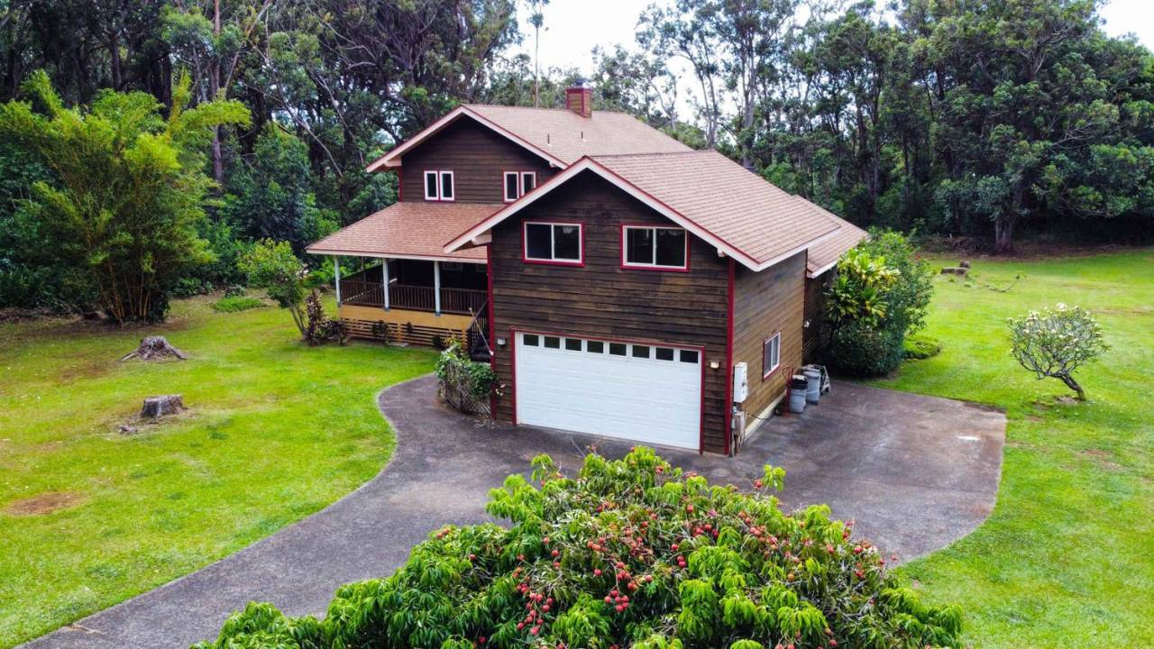 Well Built Home in Haiku Maui, Your Private and Tranquil Retreat