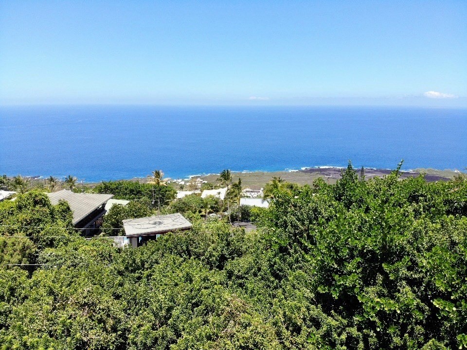 Build Your Dream Home in this Kona Vacant Lot with Expansive Ocean, Coastline and Sunset Views