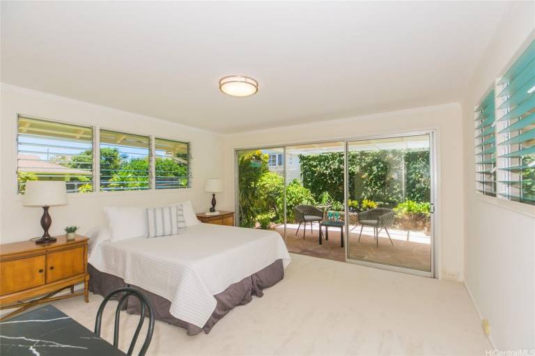 Experience Elegance and Prestige in This Kahala Dream Home Hawaii