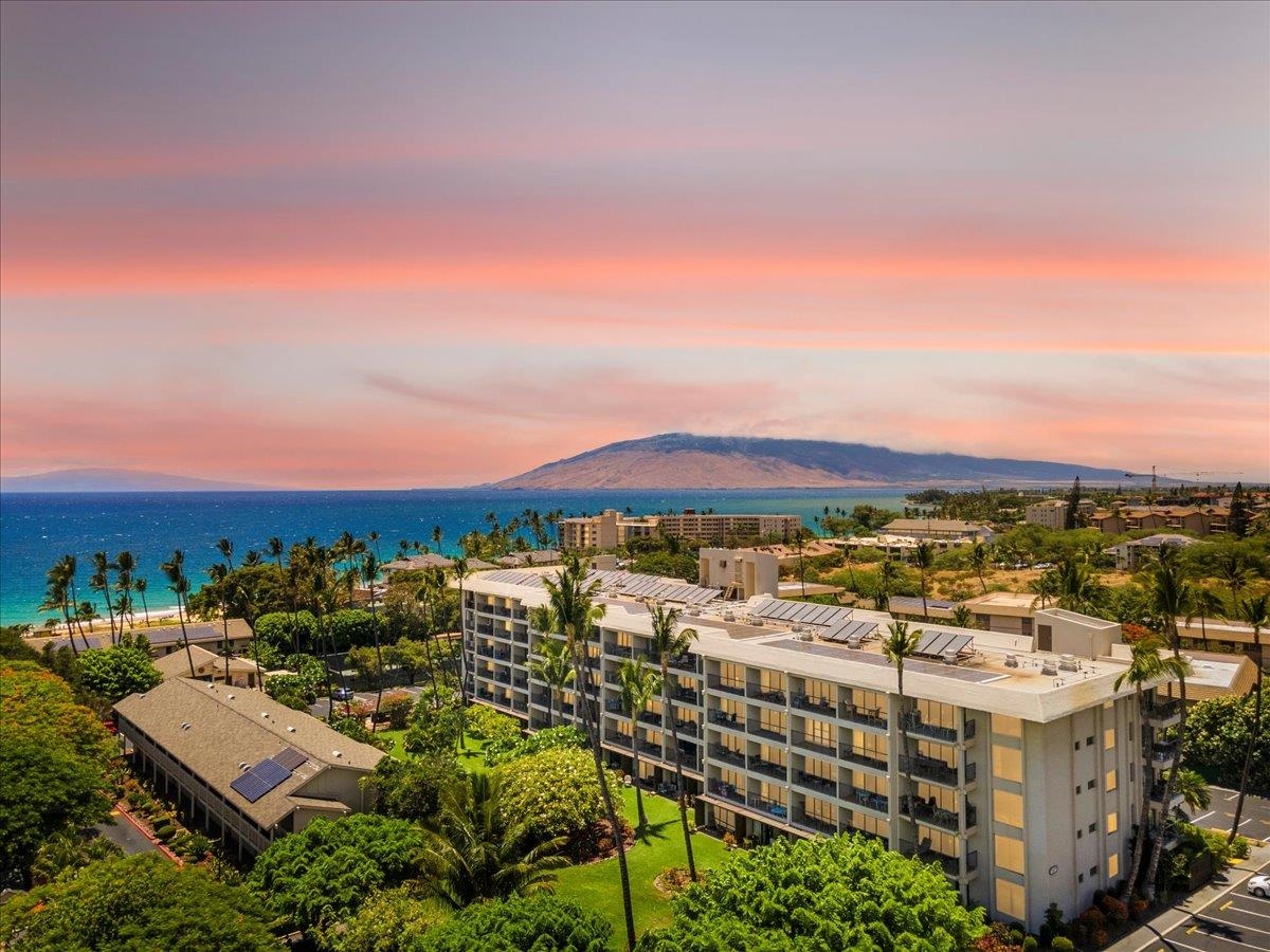 Kihei Akahi Unit with an Ocean View Hawaii Real Estate Market