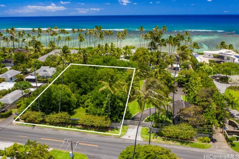 Exceptional Opportunity to Build Your Home on Kahala Avenue Hawaii