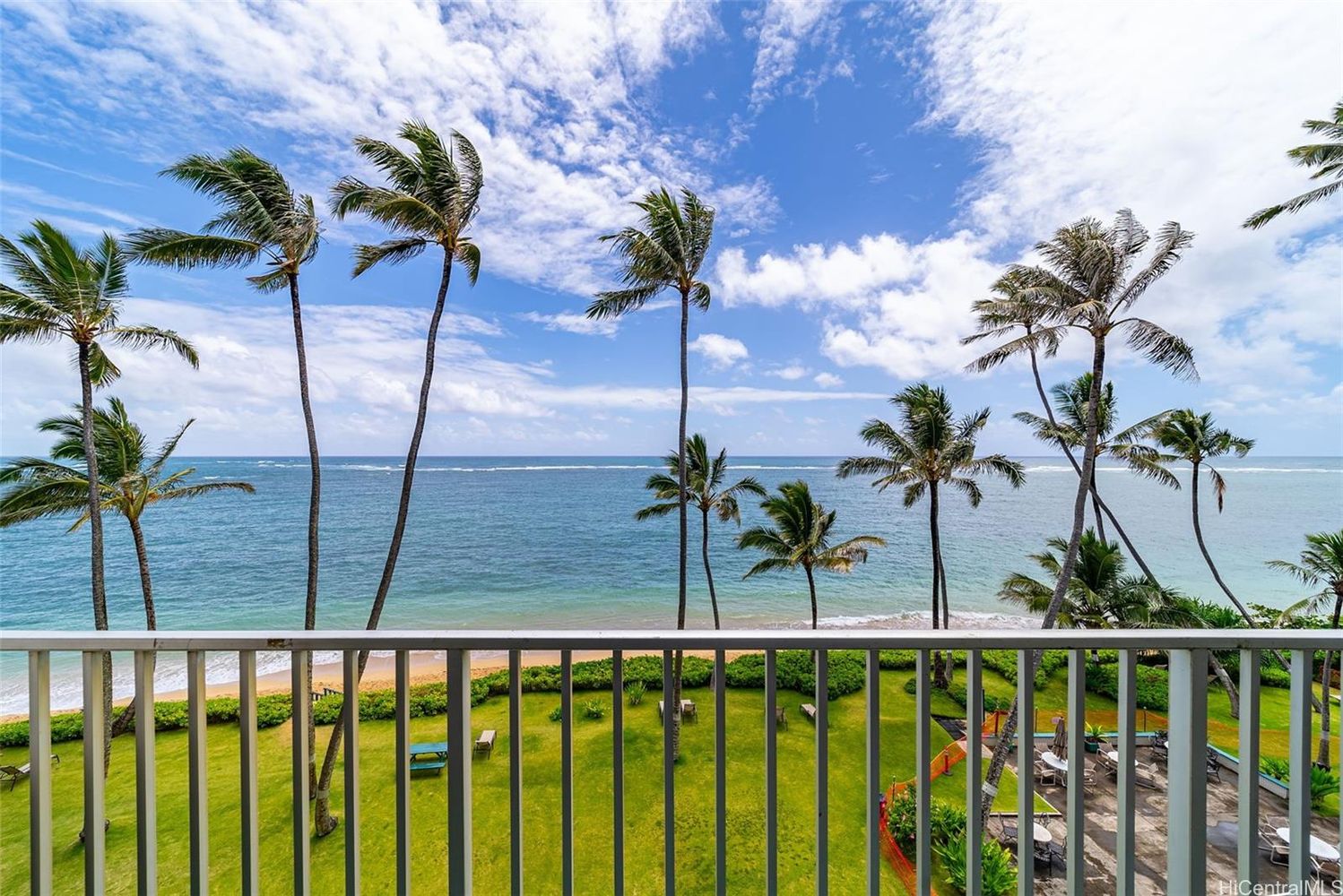 An Opportunity to Remodel a FixerUpper Condo with Direct Ocean View Hawaii Real Estate Market
