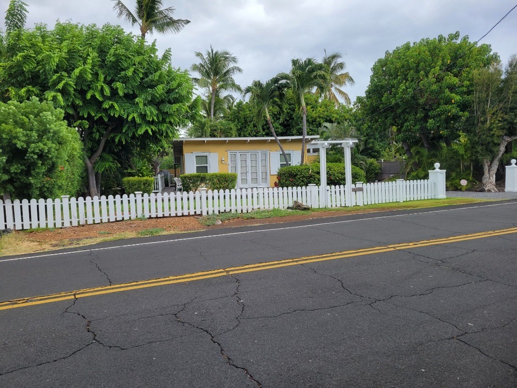 Cutest Little Yellow House in Puako Beach Drive Hawaii Real Estate