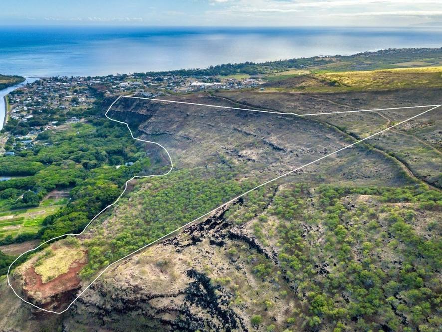 An Extraordinary Opportunity to Own at the Edge of Waimea Valley
