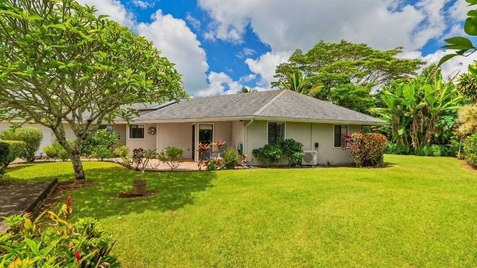 gorgeous-cool-and-comfortable-custom-built-home-in-kauai-hawaii-real