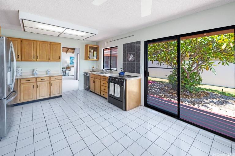 A SingleLevel 3 Bedroom 2 Bath Home in Queens Gate, Hawaii Kai, Just