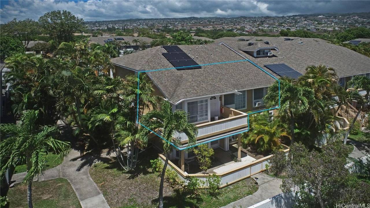 Recently Remodeled 2 Bedroom, 2 Bath Unit at Crosspointe in Honolulu