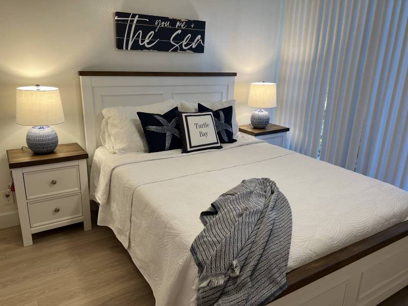 staged bedroom with ocean theme