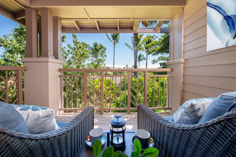 chairs sit on covered lanai