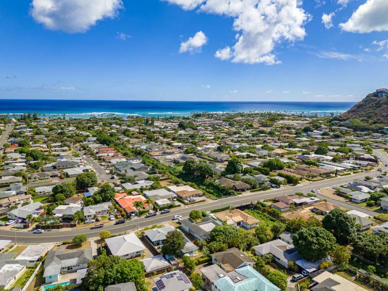 aerial view of aina haina neighborhood on oahu