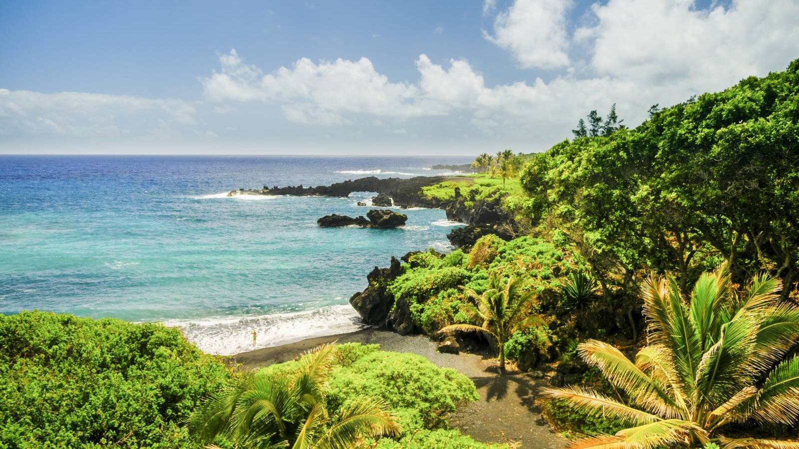 Heavenly Hāna: A Brief History of Maui’s Most Secluded, Scenic Region ...