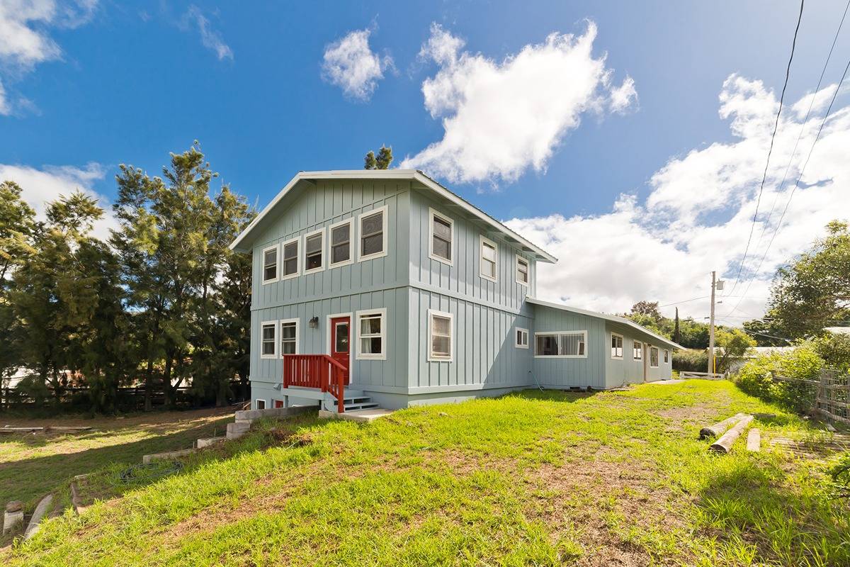 Unique Home with Classic Charm in Waimea Hawaii Real Estate Market